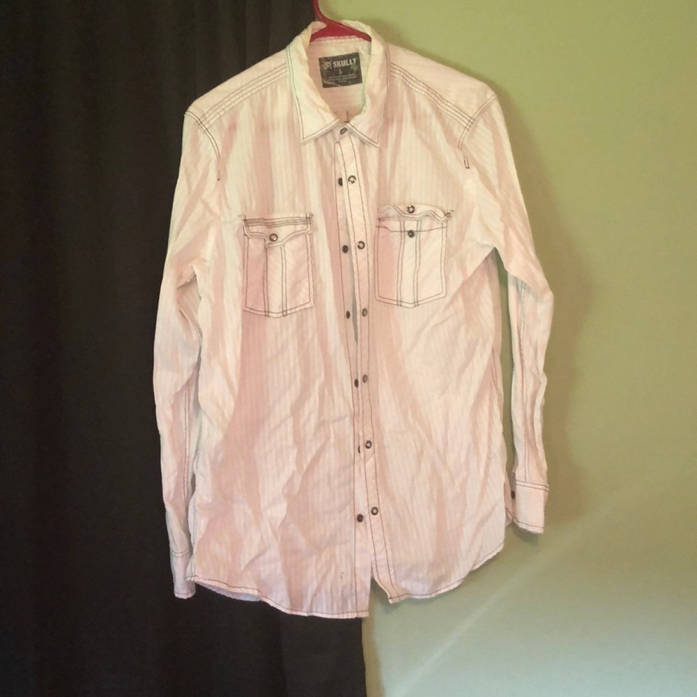 Lightweight Button-Up